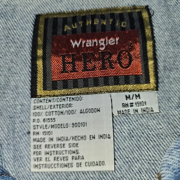 Vintage Wrangler HERO Denim Trucker Jacket M Blue Y2K Distressed 90s Streetwear - Picture 5 of 16